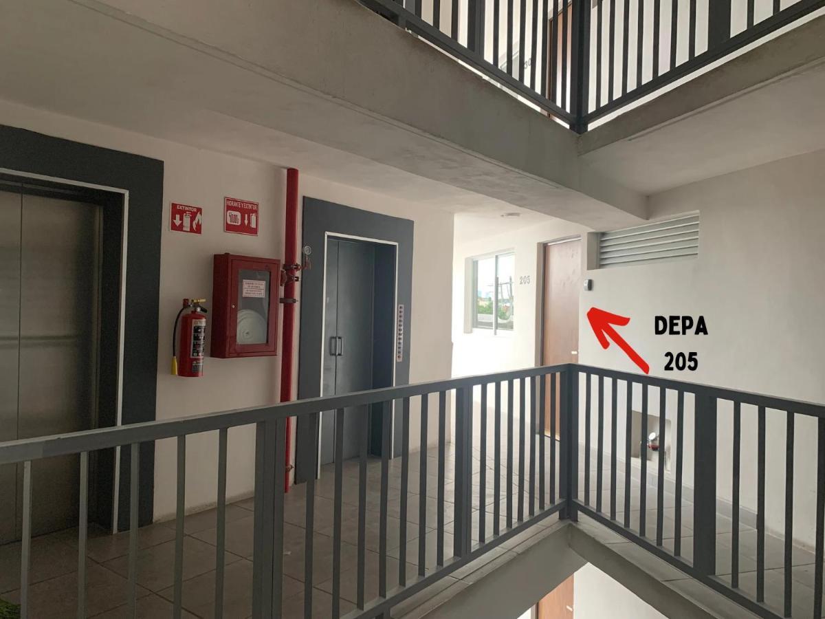 Departamento Nuevo Y Centrico Con Ambiente Familiar En Guadalajara Apartment Exterior photo
